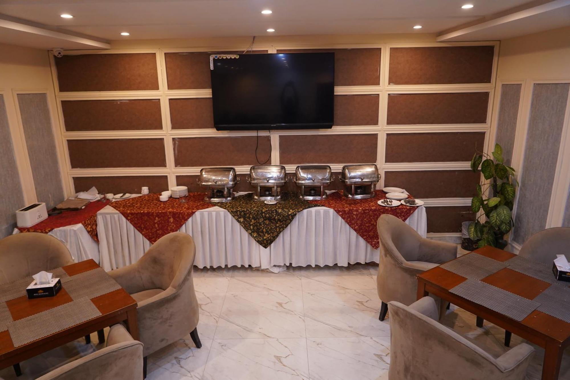 Hotel Avalon Suites มุลตาน ภายนอก รูปภาพ