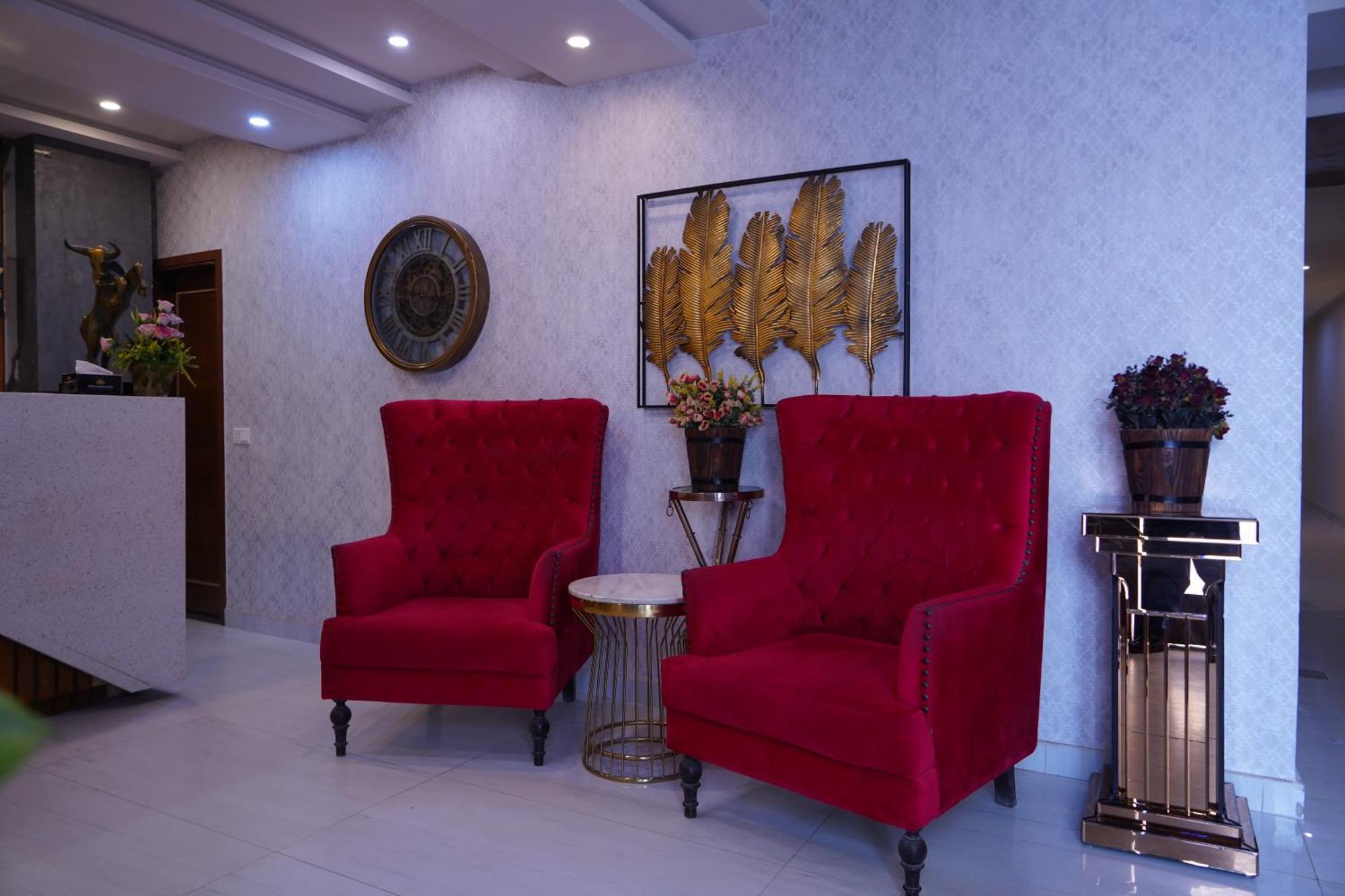 Hotel Avalon Suites มุลตาน ภายนอก รูปภาพ