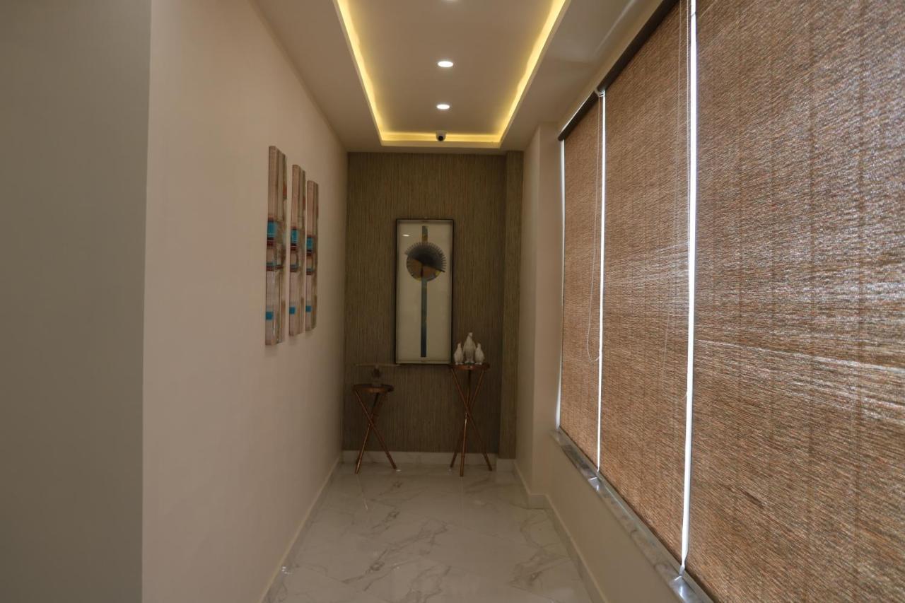 Hotel Avalon Suites มุลตาน ภายนอก รูปภาพ