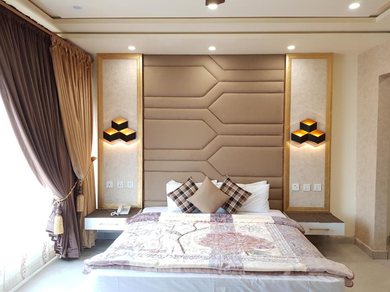 Hotel Avalon Suites มุลตาน ภายนอก รูปภาพ