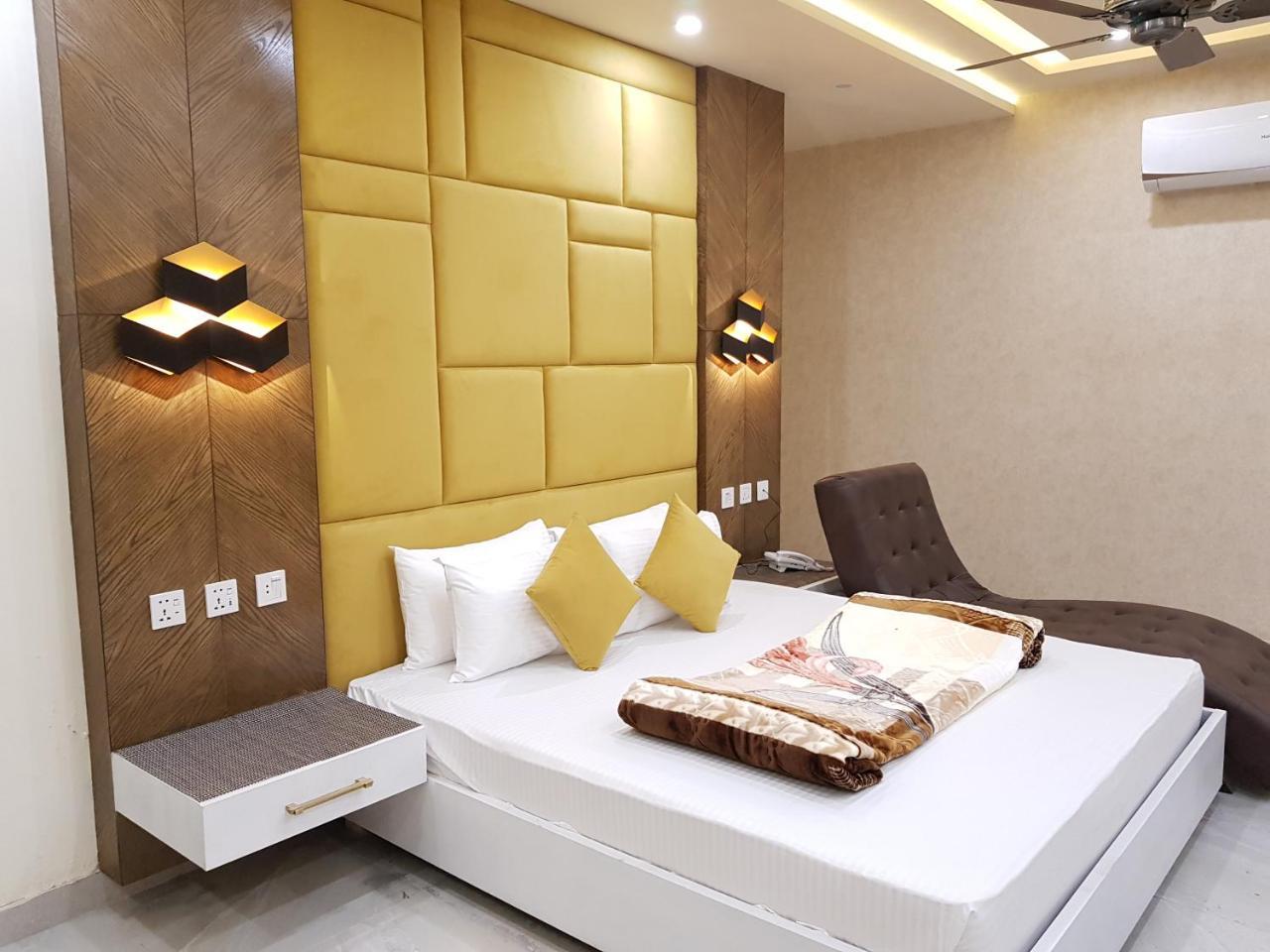 Hotel Avalon Suites มุลตาน ภายนอก รูปภาพ