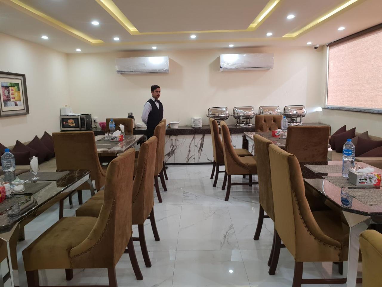 Hotel Avalon Suites มุลตาน ภายนอก รูปภาพ