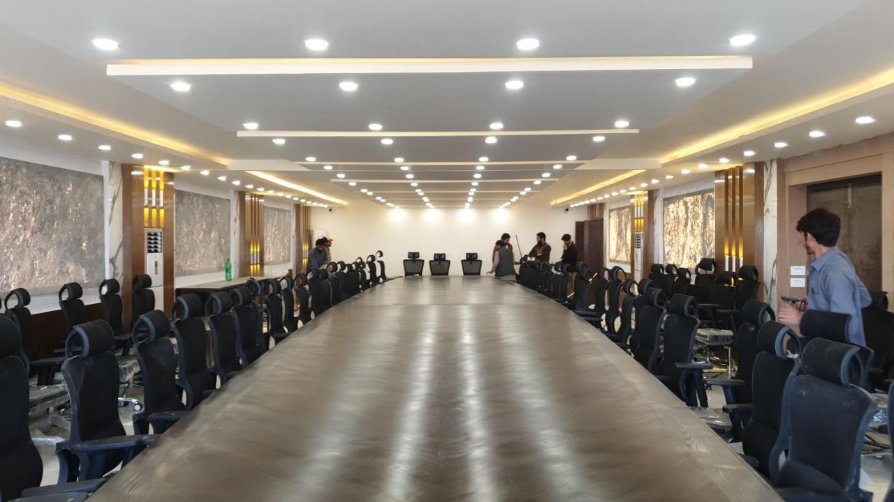 Hotel Avalon Suites มุลตาน ภายนอก รูปภาพ